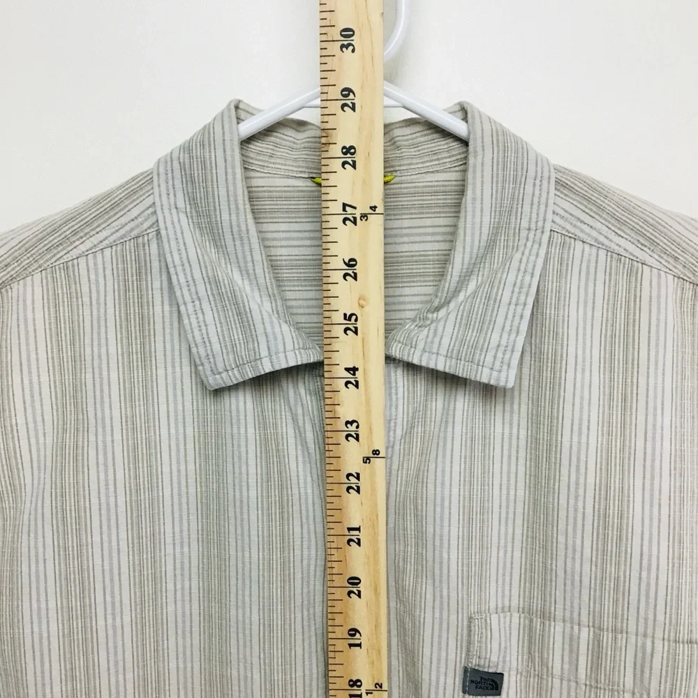 The North Face A5 Series mens short sleeve button up casual shirt large